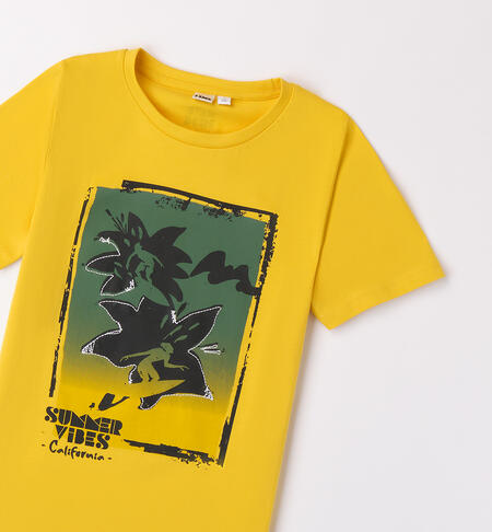T-shirt with a large print GIALLO-1516